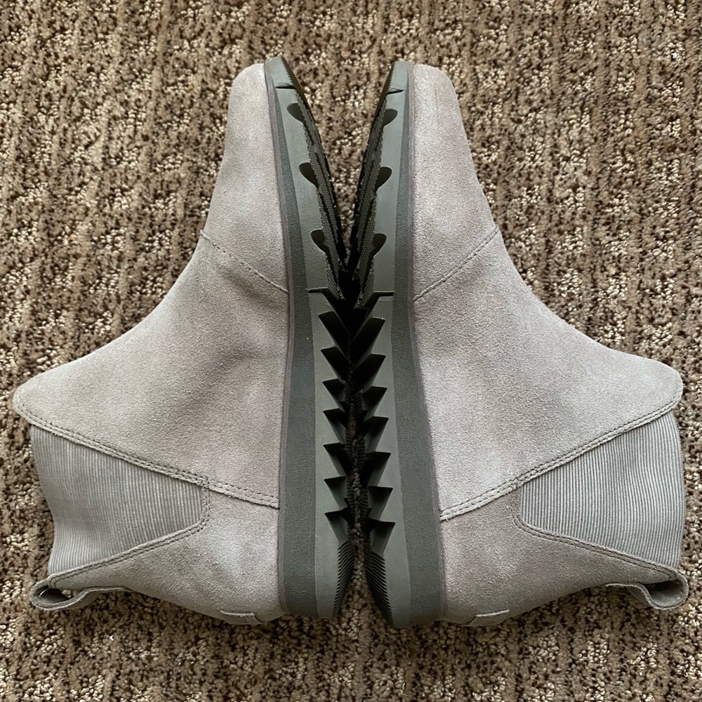 Sorel Harlow Chelsea Taupe Suede